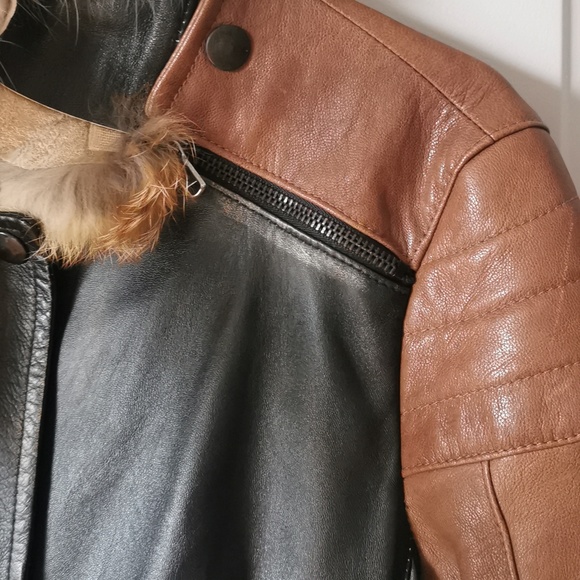 One-of-a-kind leather jacket with fur collar - Picture 7 of 15